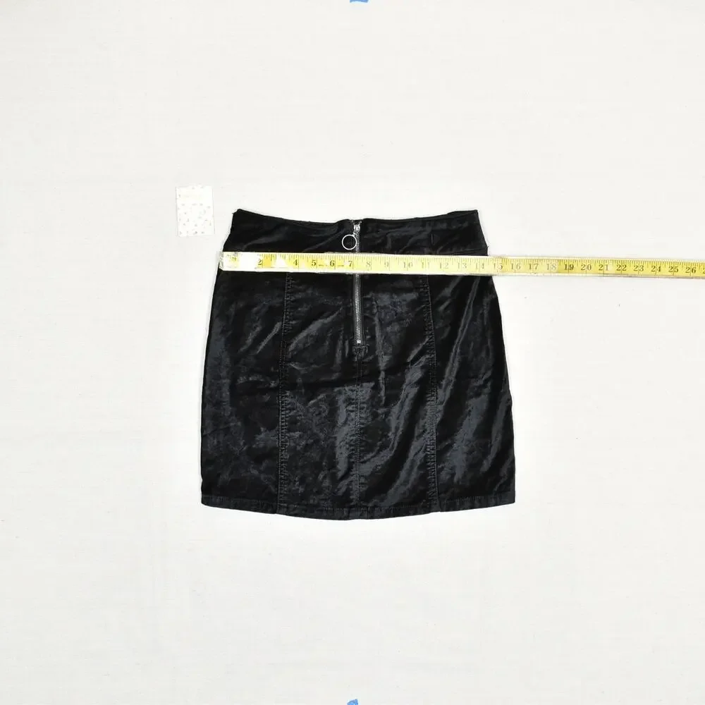 NEW Free People Women's Mini Straight Skirt Velvet Solid Cotton Black Size 27